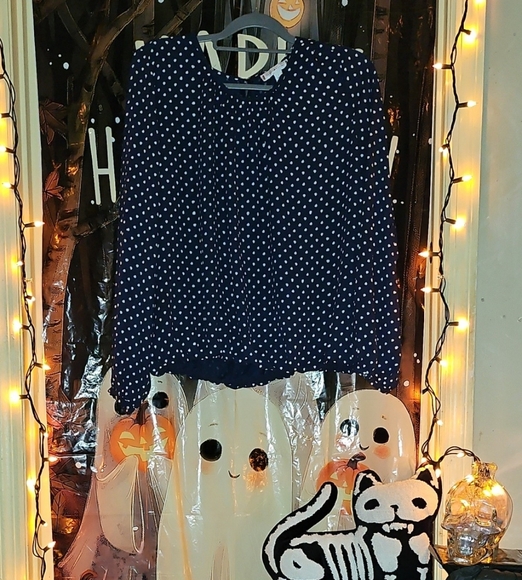 EUC Tommy Hilfiger Navy Polka Dot Blouse W/ 3/4 Sleeves And Classic Details - Picture 1 of 5